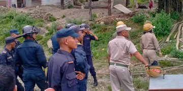 महानगपालिकाले पोखरा ३३ मा अनधिकृत रुपमा बनाइएका टहरा हटायो