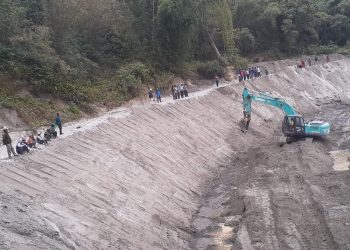 बस्ती बचाउन मादी नदीमा तटबन्धन