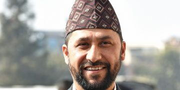 उपप्रधान र गृह मन्त्रालय लिएर रवि लामिछानेले  लिए सपथ