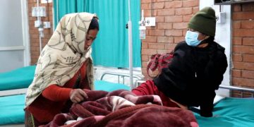 परिक्षामा  नम्वर थाेरै ल्याएको भन्दै प्रधानाध्यापकले  विद्यार्थी कुटे