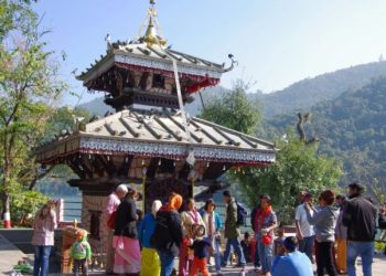 फेवातालमा रहेकाे तालबाराही मन्दिरको पुनर्निमाण सुरु