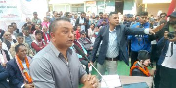 कांग्रेस बदल्न कांग्रेसमा बसेर संघर्ष गर्नुपर्छ  ः थापा