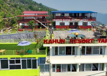 ग्राहकहरुको रोजाइमा नेपाली खानाको स्वाद काहुँ डाँडा रेष्टुरेन्ट टापु