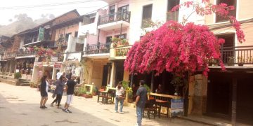 बन्दीपुरमाआन्तरिक पर्यटकको चहलपहल