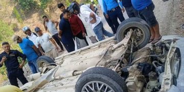 स्वर्गद्वारीबाट फर्केको कार दुर्घटनामा तीन बालबालिकासहित ८ जनाको मृत्यु