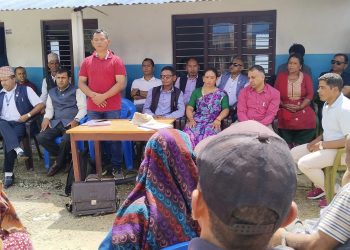 तप्राङका पहिराे पिडीतलाइ राहत वितरण