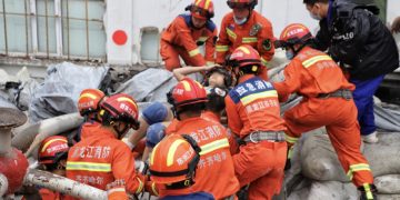 विद्यालयको छत भत्किँदा चीनमा ११ जनाको मृत्यु