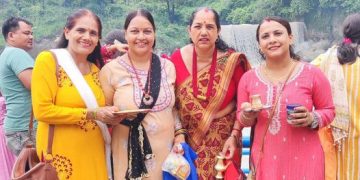 पोखरामा बोलबम, केदारेश्वर मन्दिरमा भत्तजनकाे भिड