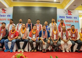 क्रिकेट संघमा पारस खड्काको इन्ट्री, अध्यक्षमा चतुर दोहोरीए