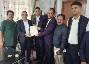 स्थानीय तह कर्मचारी संठनले बुझायो २७ बुँदे माग राख्दै ज्ञापनपत्र