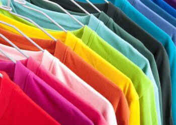 कुन बार कस्तो रङको लुगा लगाउँदा शुभ मानिन्छ ?