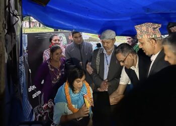 दृष्टिविहीन शिक्षिकाले ३ दिनपछि तोडिन् अनसन