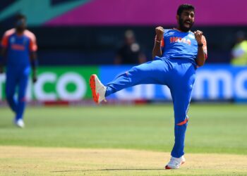 टि-२० विश्वकप : भारतद्वारा पाकिस्तान ६ रनले पराजित