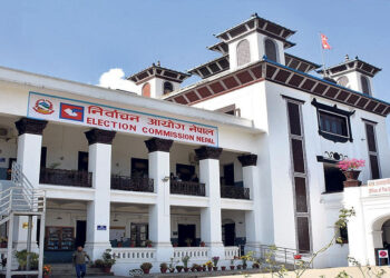 निर्वाचन आयोगको अनुरोधः उपनिर्वाचनको तयारी हुँदैछ, नामावलीमा नाम दर्ता गराइहाल्नुस्