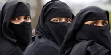 तालिबानद्वारा महिलालाई सार्वजनिक रुपमा बोल्न र अनुहार देखाउन प्रतिबन्ध