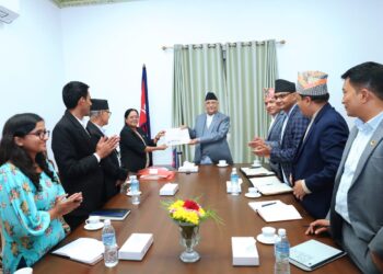 जग्गाको संरक्षण गर्न निर्देशनसहित बाल मन्दिरका पदाधिकारीसँग प्रधानमन्त्रीको छलफल