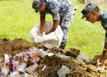 चाडवाडको नजिक १६ लाखको पटाका बरामद