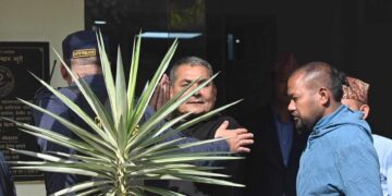 सर्वोच्च अदालले गर्यो दुर्गा प्रसाईंलाई थुनामुक्त गर्न अस्वीकार