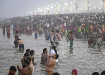 महाकुम्भमा स्नान गरेर फर्किएकाहरूमा लुतो र छालासम्बन्धी समस्या