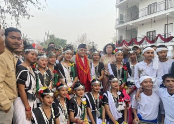 प्रधानमन्त्री ओलीले गरे सञ्चालनमा आएको १ वर्ष पछि कोमल वलीको होटेल उद्घाटन