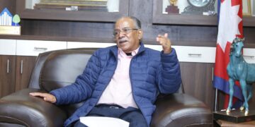 माओवादी केन्द्रका अध्यक्ष प्रचण्ड शौचालयमा लडेर टाउकोमा चोट